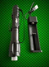 Load image into Gallery viewer, Laser Bird Repellent keep Bird Life Away From Your Bait! V2 Powerful!
