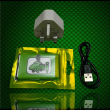 Load image into Gallery viewer, 96 L.E.D Video Light Battery Package. - FiSH i UK