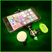Load image into Gallery viewer, Phone Holder With Remote And Clip On Led Light - Self Take Kit- Full kit Self Take Station.