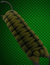 Load image into Gallery viewer, Paracord Carabiner Keyring &amp; Bottle opener - FiSH i UK