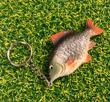 Load image into Gallery viewer, Common Carp Keyring. (Silver) - FiSH i 