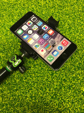 Load image into Gallery viewer, 42 Led Light With Cold Shoe Phone Holder. - FiSH i 